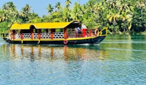 Munroe island shikara boat ride